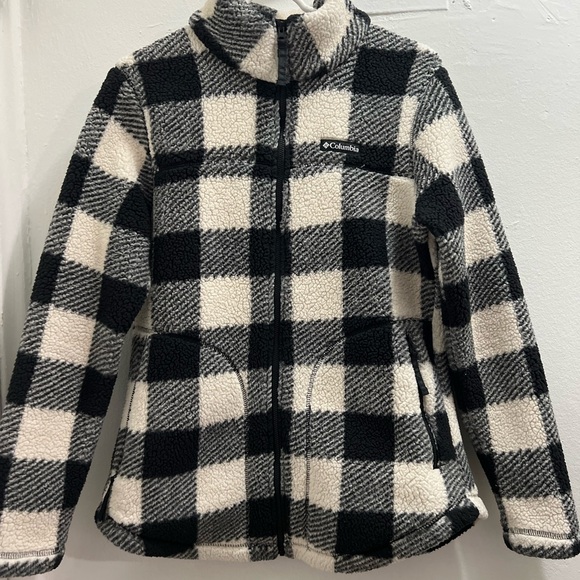 Columbia Jackets & Blazers - Columbia Black and Cream Checkered Fleece Jacket